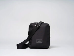 Free Crossbody Bag - Black01_4x5