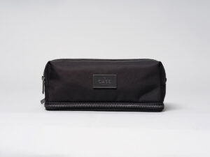 Master Washbag - Black01_4x5